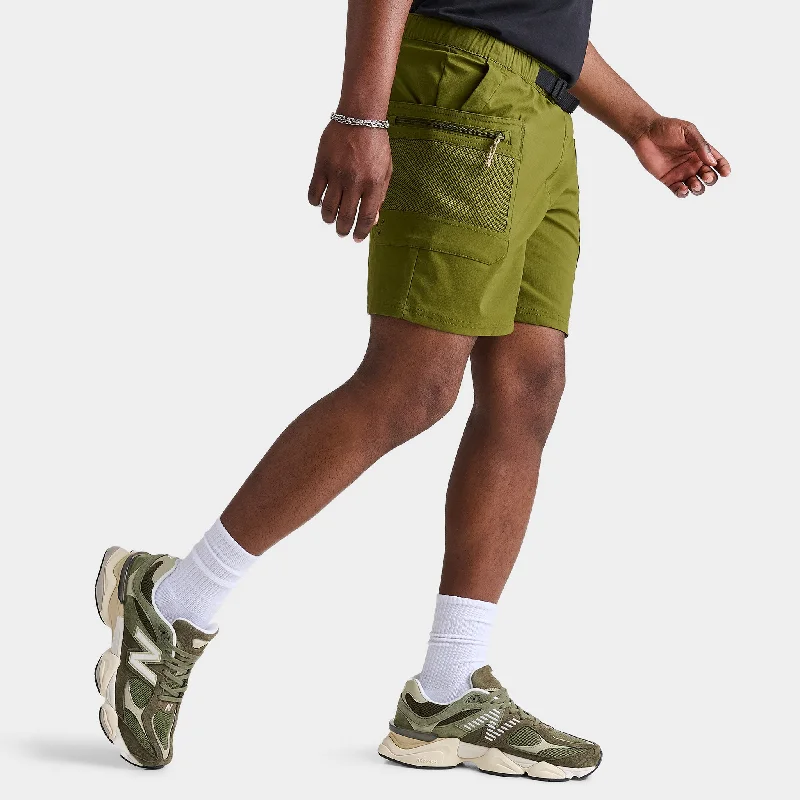 The North Face Class V Pathfinder Belted Shorts / Forest Olive