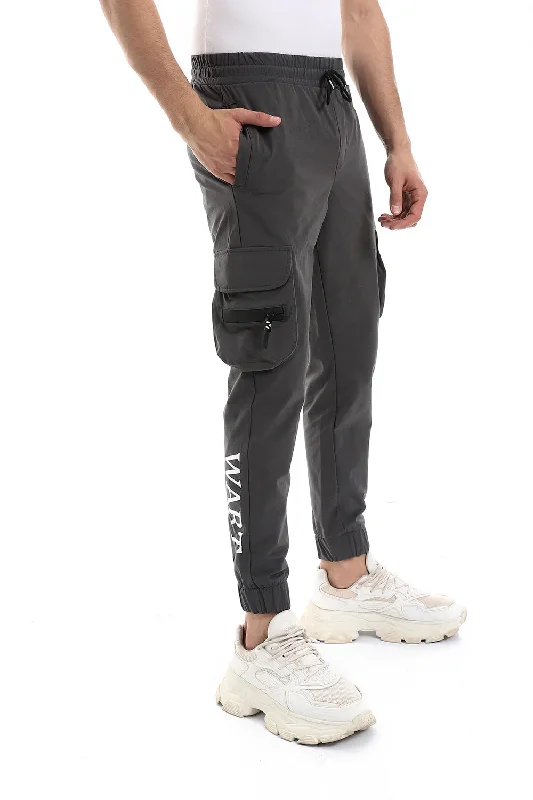 Knees Pockets Printed Men Joggers - White Rabbit