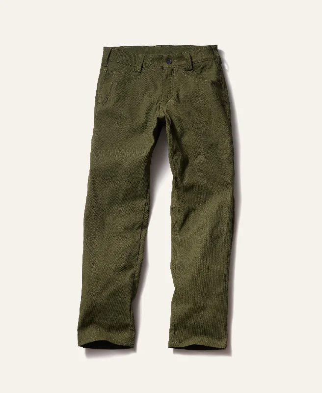 Olive Night / Short / 30