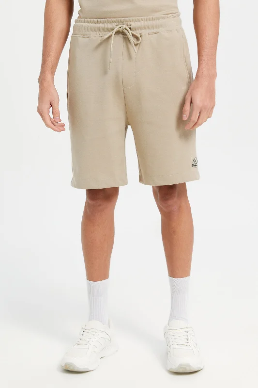 Men Beige Pull On Active Shorts