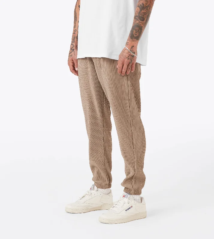 Sureshot Pleated Jogger Khaki