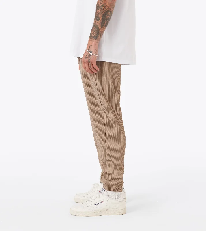 Sureshot Pleated Jogger Khaki